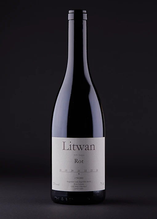 Schweiz, Schweizerwein, Aargau, Pinot Noir, Demeter, Rotwein